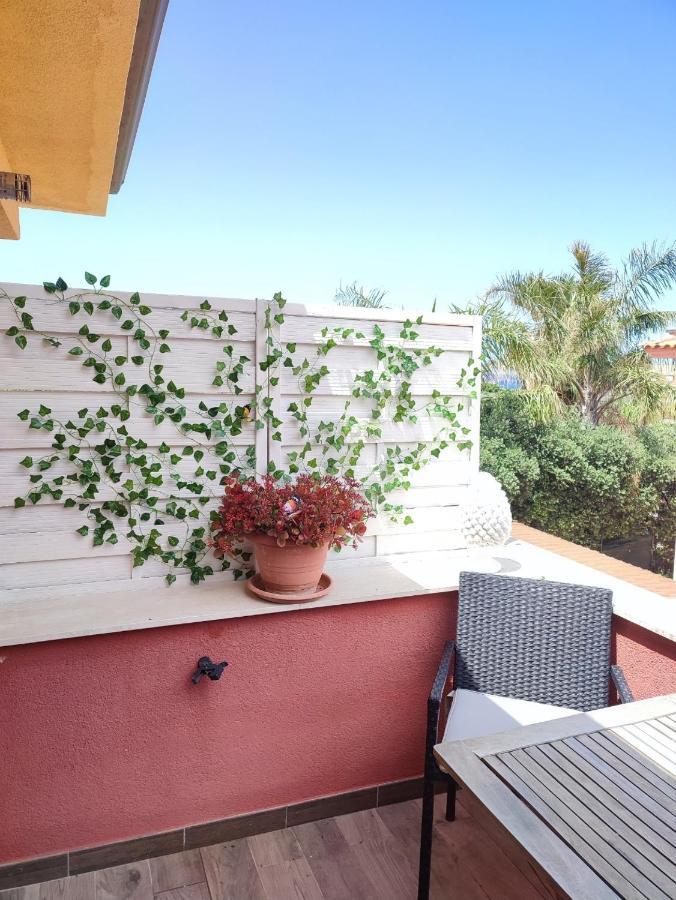 Casa Vacanze Isolotto Изола деле Фемине Екстериор снимка
