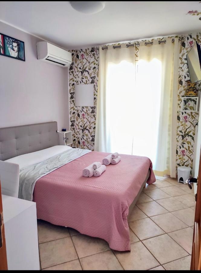Casa Vacanze Isolotto Изола деле Фемине Екстериор снимка