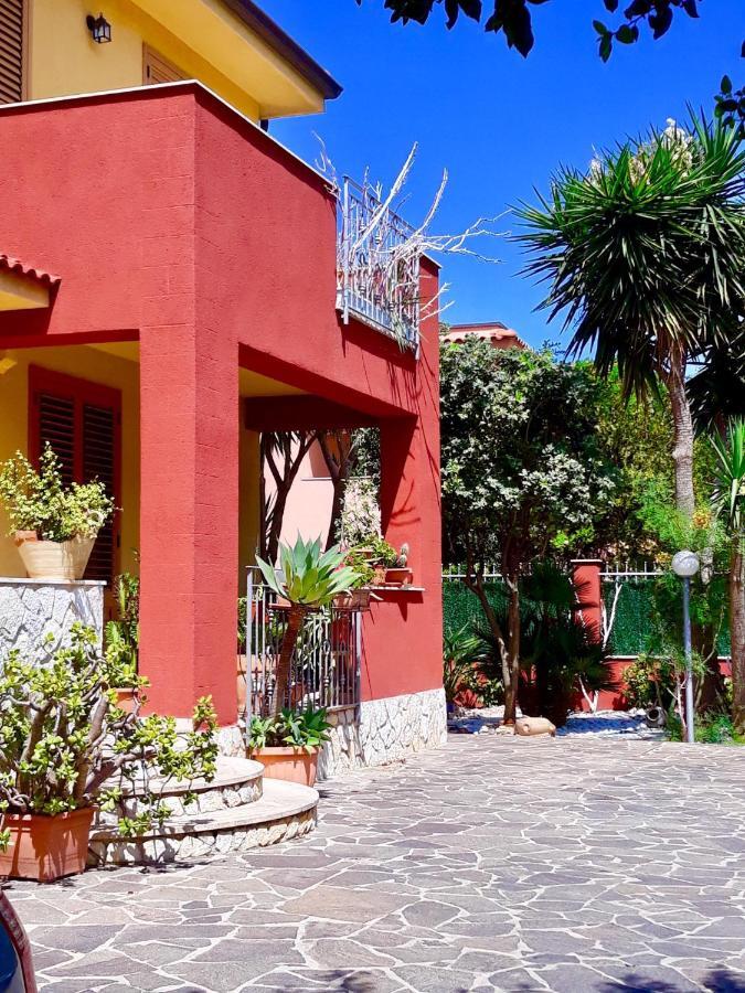 Casa Vacanze Isolotto Изола деле Фемине Екстериор снимка