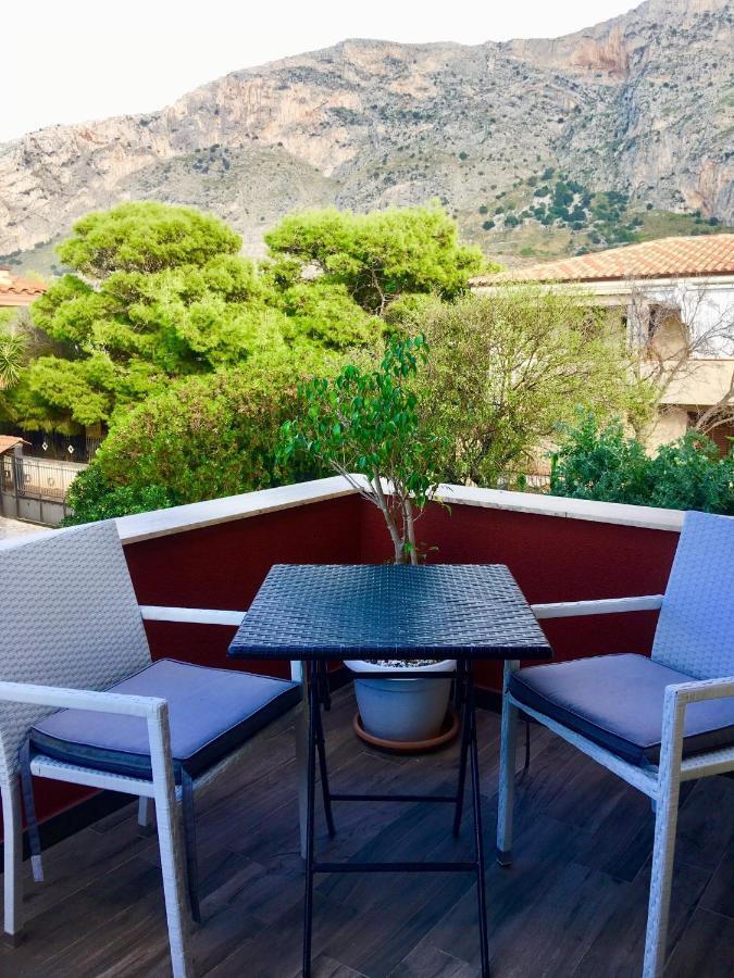 Casa Vacanze Isolotto Изола деле Фемине Екстериор снимка